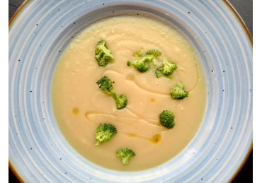 Creamy White Soup With Broccoli 400gr