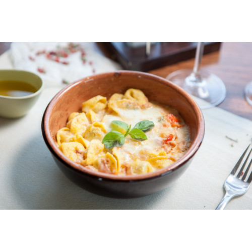 Tortellini Al Forno Con Prosciutto Cotto